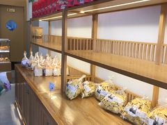 面包甜点陈列柜-香美刻(星城商厦店)