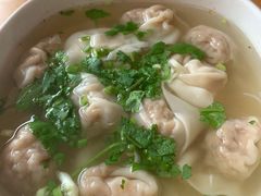 虾仁大馄饨-南城香·饭香串香馄饨香(赵公口店)