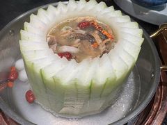 -得意咚瓜·顺德鱼生·冬瓜火锅(深圳首店)