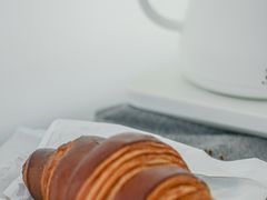 巧克力香蕉羊角包-OUR Bakery(三里屯太古里店)