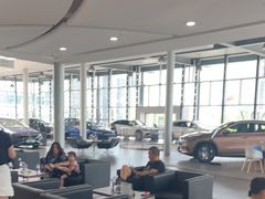 -杭州中升之星奔驰4S店(滨江店)