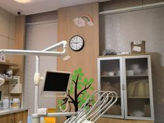 -上海仁爱医院口腔科 · 种植
