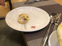 -齐河孔雀王温泉酒店·金孔雀自助百汇