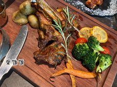 -大树餐厅(红旗街万达店)