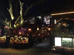 -城墙外BAR