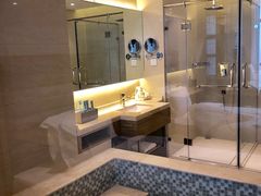 -兴芮温泉度假区