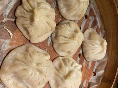 灌汤鲜肉小笼包-佬泰丰斋· 乌镇茶食餐厅