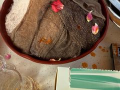 -茅草房·河畔园林火锅