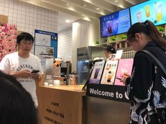 -CoCo都可(湖滨银泰店B区店)