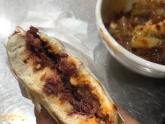 腊牛肉夹馍-清真马乐贝腊牛肉蛋黄菜夹馍(马蓉洒金桥店)