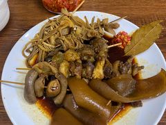 -六姑龟苓膏糖水卤水店