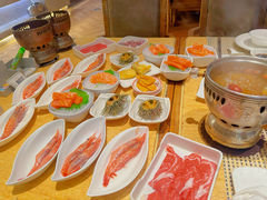 -雍和会海鲜姿造自助(湖东路店)