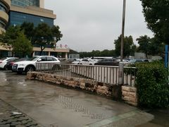 -宁波市妇女儿童医院停车场(医院西侧)