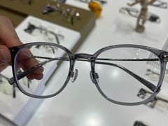 -罗伯特眼镜·蔡司官方授权(前海桂湾店)