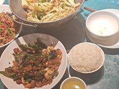 -呷湘厨·鱼汤捞饭·剁椒鱼头·辣椒炒肉(国家会展中心店)