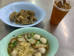 清汤加鱼蛋鸡蛋面-榮泰米粉湯(Left Shop)