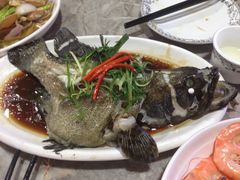 -四川小胡子海鲜(丁村万人海鲜广场店)