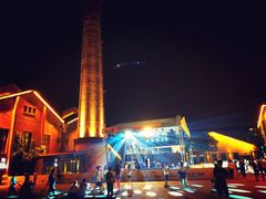 -胡桃里音乐餐厅(陶溪川店)(川湘赣菜·世界百大酒庄直供红酒·音乐表演)