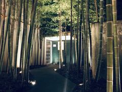 -穹六人间 people 6(岳阳路店)