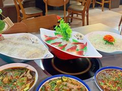 -官塘陈记鱼生·潮汕砂锅粥·牛肉火锅(潮枫路总店)