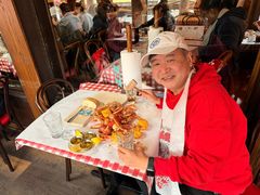 -Crab Pot Restaurant