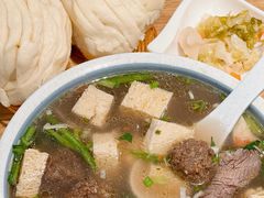 -金莹丸子汤清真(朝外SOHO店)