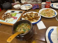 -满园烤鸭·春饼(太原街万达店)
