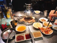 -韩聚屋韩国烤肉餐厅(新北万达店)