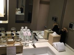 -上海中航虹桥机场泊悦酒店