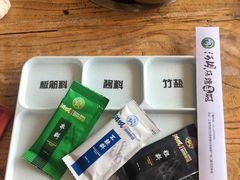 -河坝烧烤串城(银亭路店)