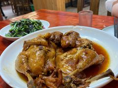 -芦茨金富饭庄·25年老字号·专做稻草鸡