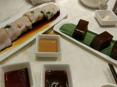 -鸿星海鲜酒家(格兰中心店)