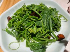 -饭饱香土碗菜(新科店)
