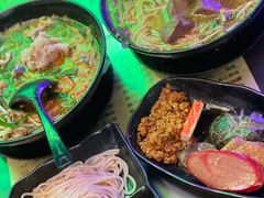 -星林居酸辣米线餐厅