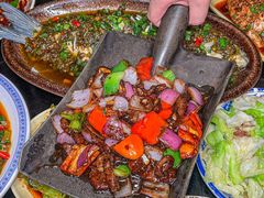 -醉八仙热酒馆(渝中店)