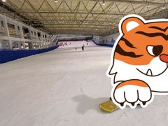 -乔波室内滑雪场