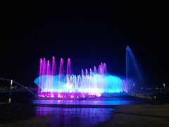 -东港音乐喷泉广场