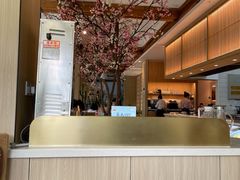 -蜜桃餐厅·伴山(湖滨商业街店)