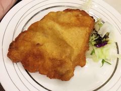 -红房子西菜馆(淮海中路店)