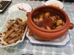 野生菌汽锅鸡-小厨子私房菜·云南美食店