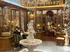 -秘密旅行Bonjour(黑金冠 江南西店)