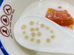 -广信牛奶甜品世家(台东店)