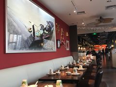 大堂-大头虾越式风味餐厅(光明广场店)
