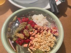 -新发现(宝山龙湖店)