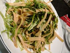 -八大碗·地道东北菜(中街店)