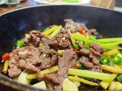 啫啫牛肉煲-猪肉婆私房菜(容桂总店)