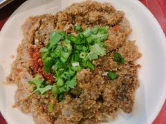 粉蒸牛肉-谢老五跷脚牛肉·非遗传承店