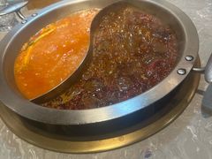 -沸炉重庆老火锅(军事博物馆店)