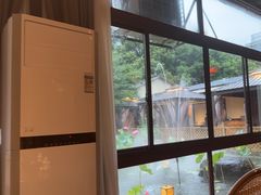 -湘力力小院·鱼汤泡饭(枫林路店)