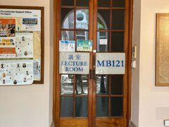-香港大学